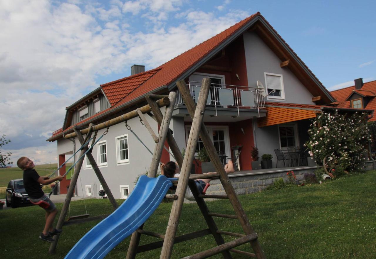 Ferienwohnung Leibl Oberviechtach Buitenkant foto